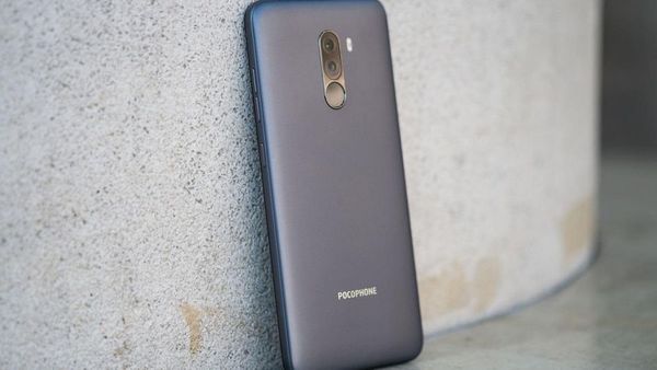 POCOPHONE F1. Xiaomi se supera en precio y prestaciones.